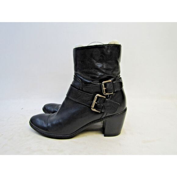 ANNE KLEIN Womens Size 7.5 M Black Leather Ankle Zip Buckle Fashion Boots - Picture 1 of 11